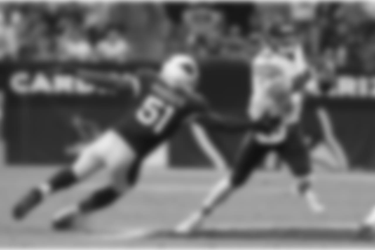**MLB Gerald Hodges**
Backed up by Zeke Turner