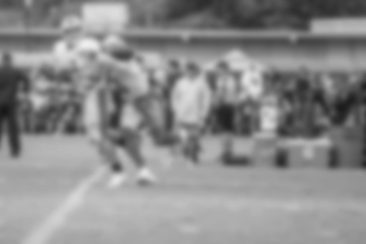 Detroit Lions linebacker Jarrad Davis (40) breaks up a pass during training camp practice on Wednesday, Aug. 8, 2018 in Napa, Calif. (Detroit Lions via AP)