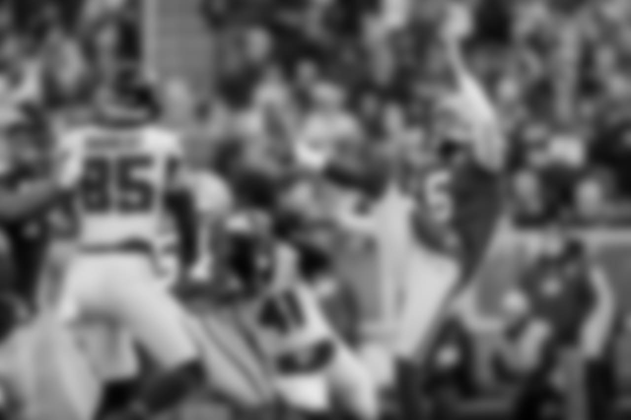 181209-packers-falcons-3-siegle-4