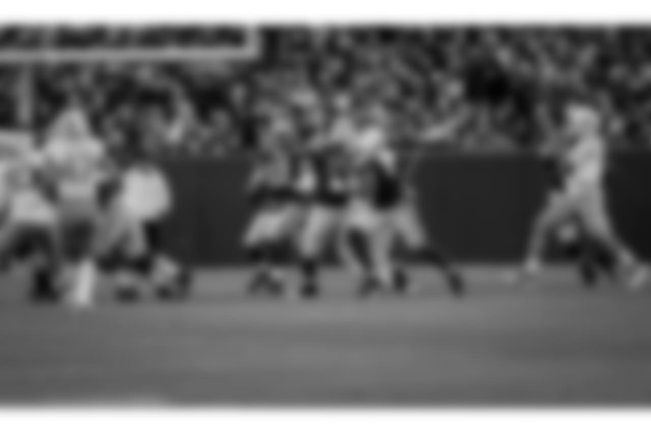 181111-packers-dolphins-2-siegle-29