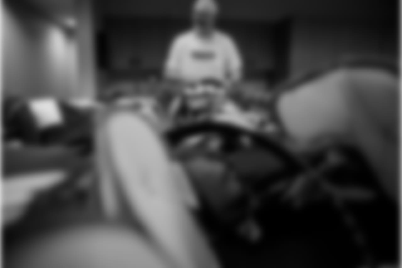 181015-packers-locker-room-bobber-28