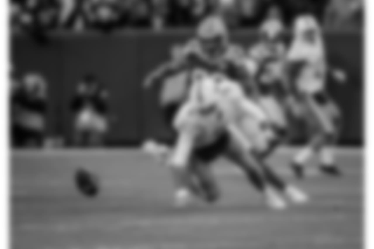 181111-packers-dolphins-2-siegle-23