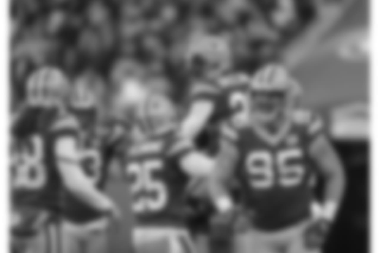 Green Bay Packers against the Atlanta Falcons during Sunday's game at Lambeau Field.