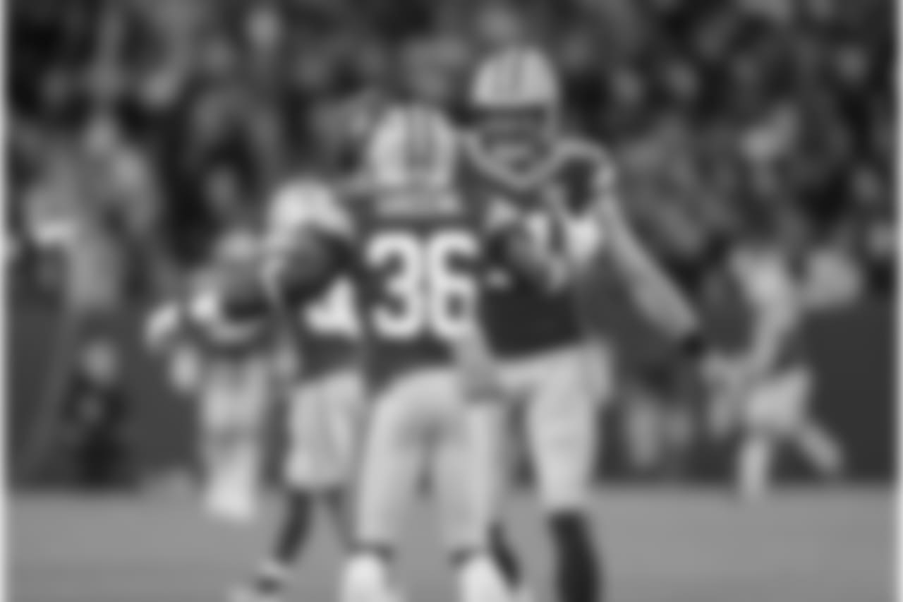 181111-packers-dolphins-5-siegle-051