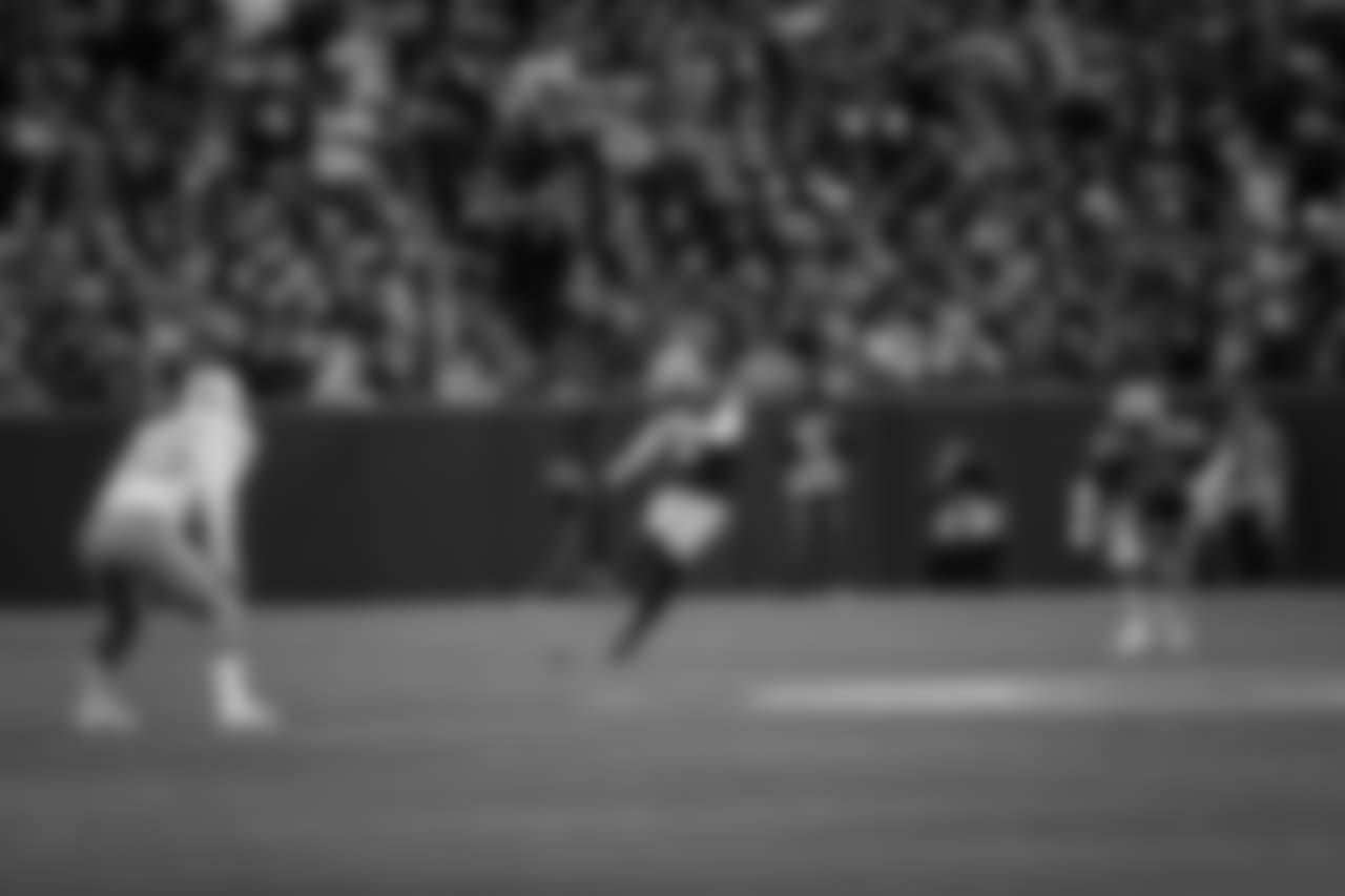 181111-packers-dolphins-2-siegle-13