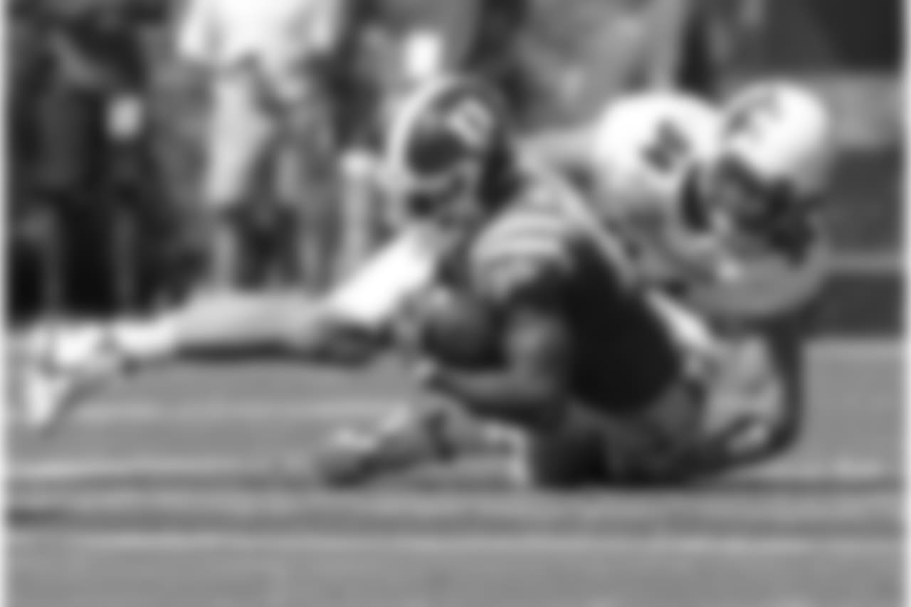 #94 - Dean Lowry - Northwestern