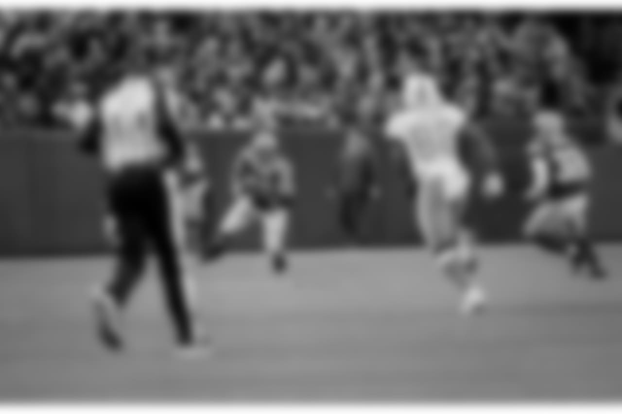 181111-packers-dolphins-2-siegle-81