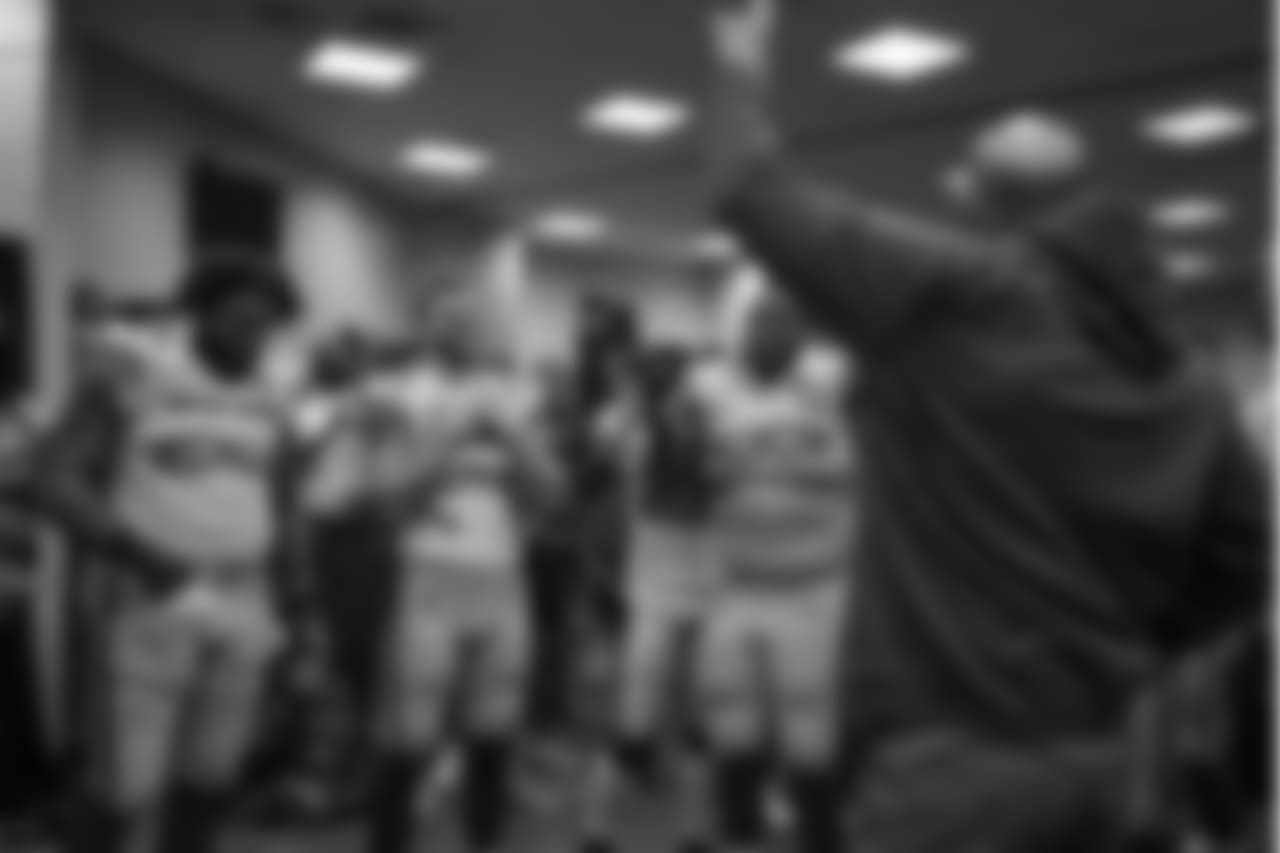 181223-locker-room-siegle-05