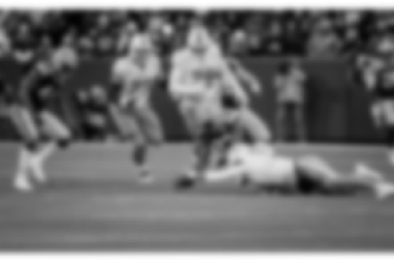 181111-packers-dolphins-2-siegle-24