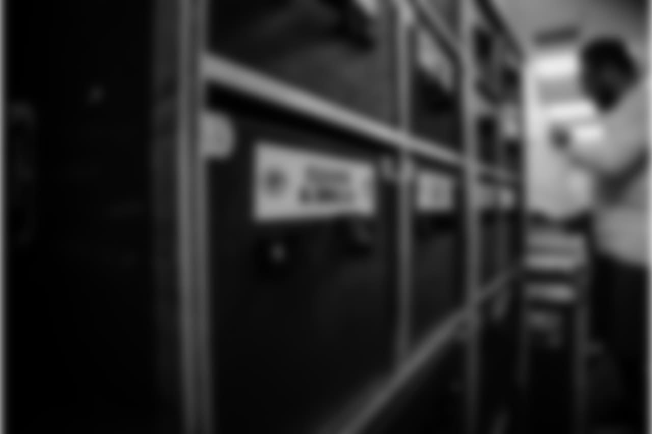 181216-locker-soldier-field-bobber-31