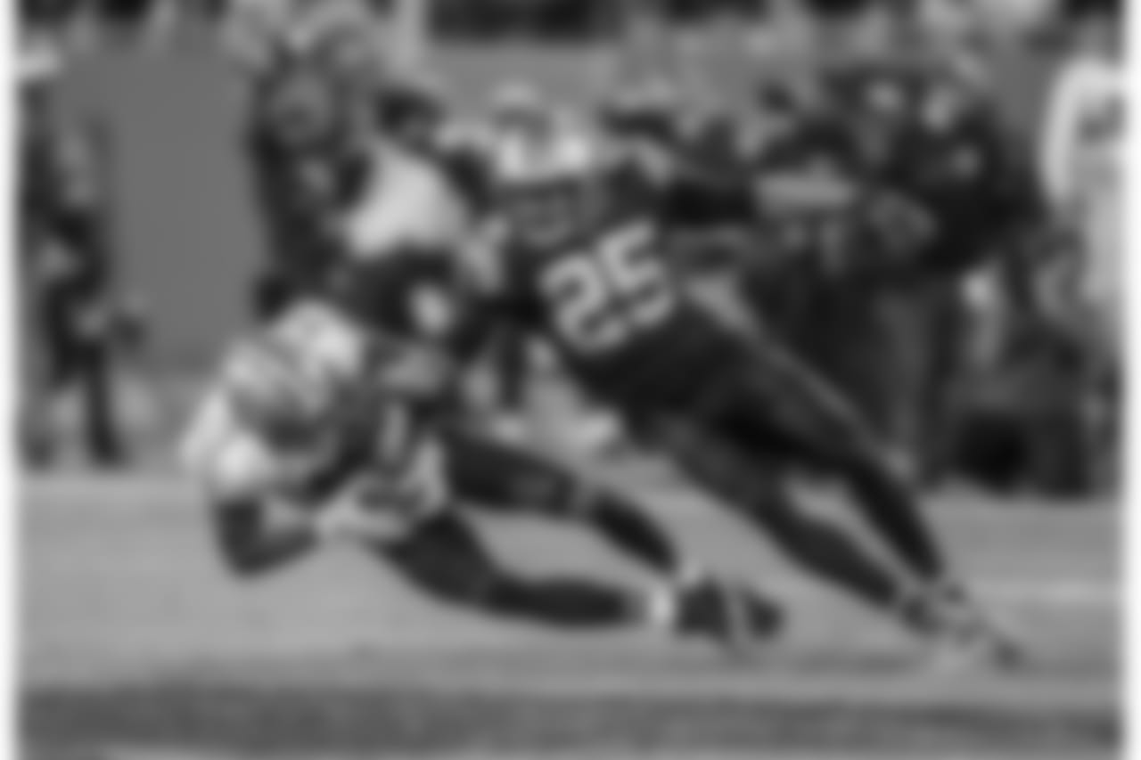Eric Reid makes a tackle on Michael Thomas during a game against the Saints on Monday Night Football on Monday, December 17, 2018.