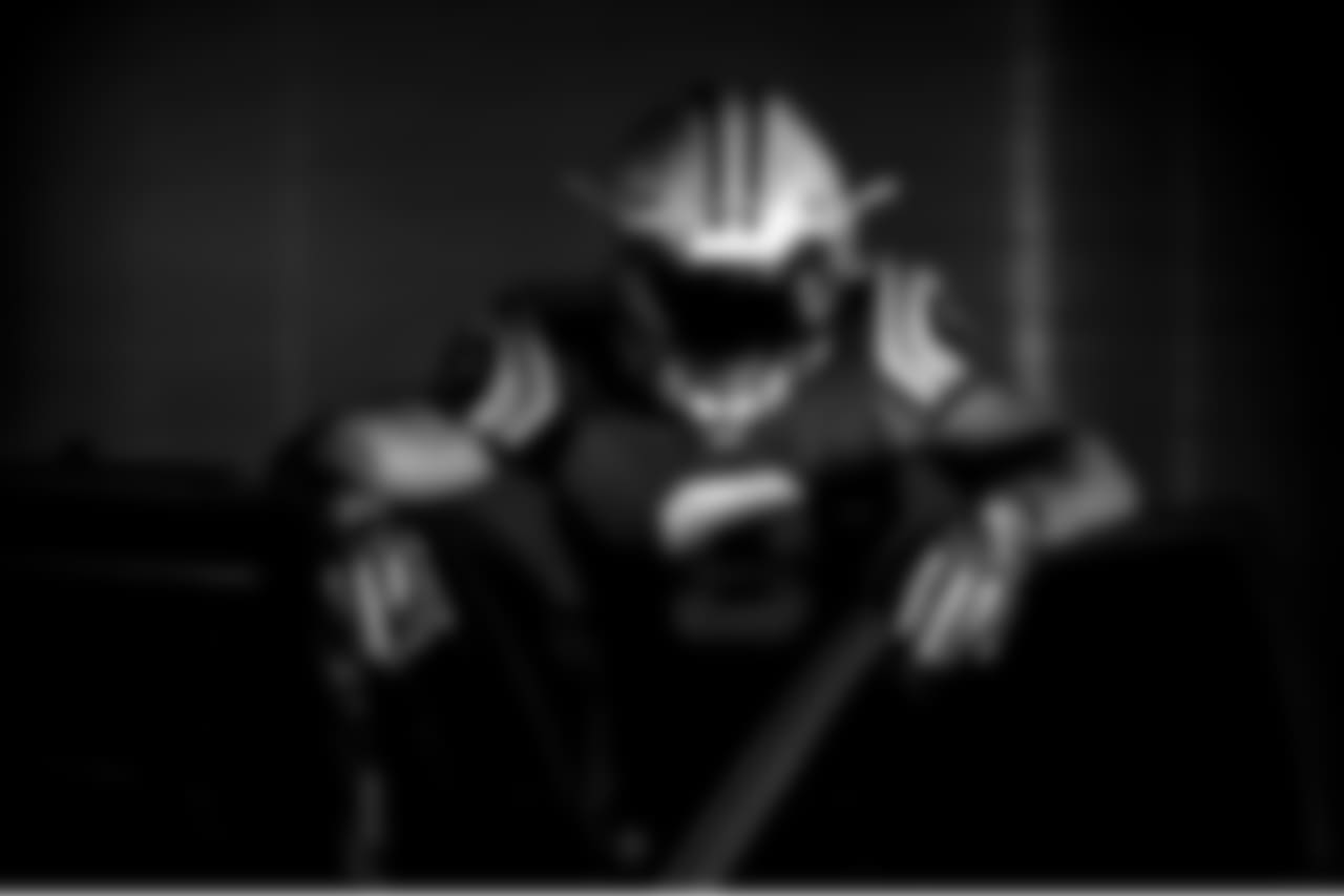 AllBlackUniform_323