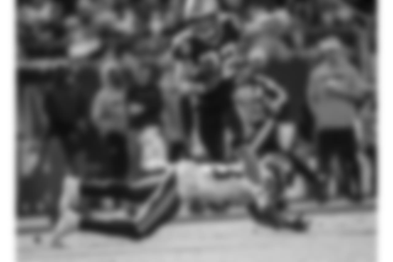 2018_11_25 CARvsSEA game 2883