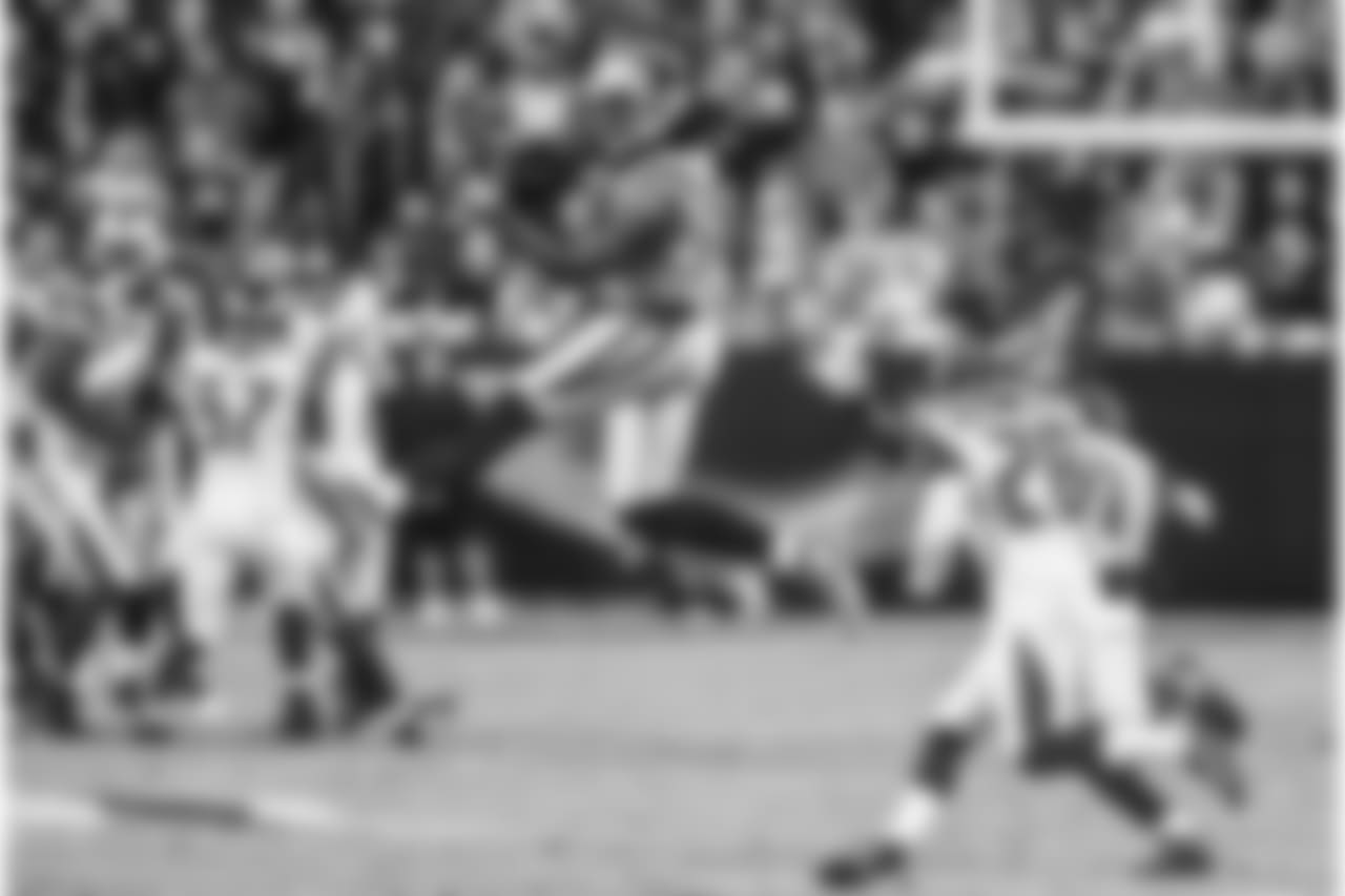 Carolina Panthers play against the Tampa Bay Buccaneers on Monday, October 10, 2016 at Bank of America Stadium in Charlotte, NC.