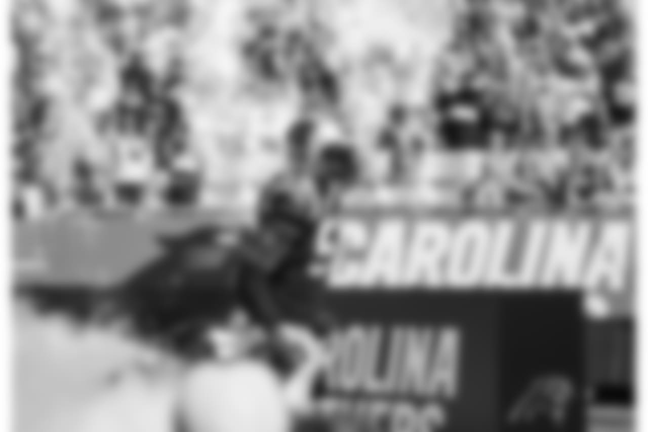 Carolina Panthers play against the Arizona Cardinals at Bank fo America Stadium on Sunday, October 30, 2016 in Charlotte, NC.