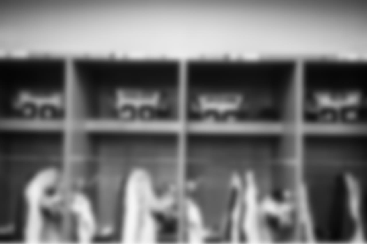 Locker room_30