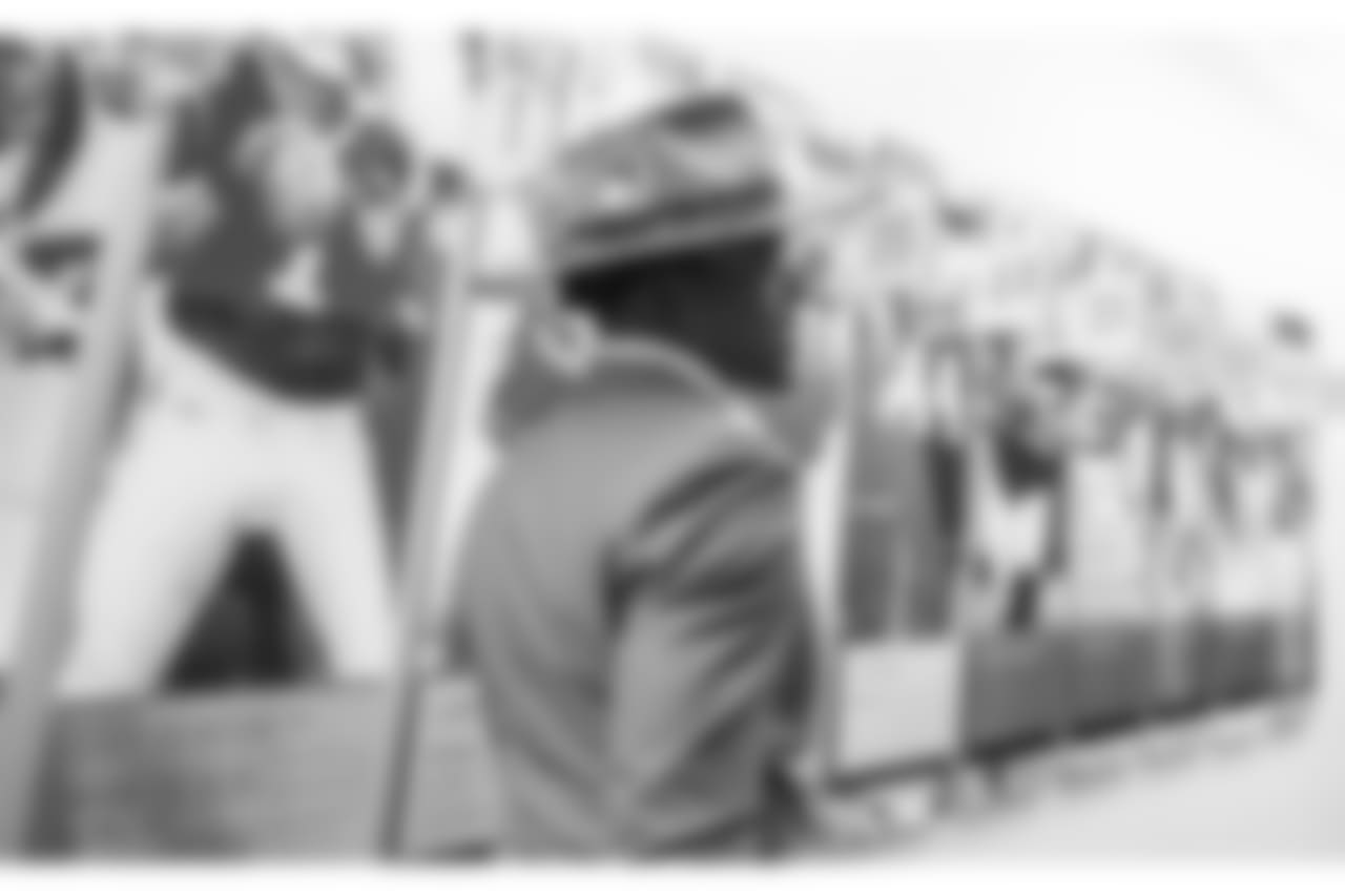 2018_11_4 CARvsTB Cam presser 0168