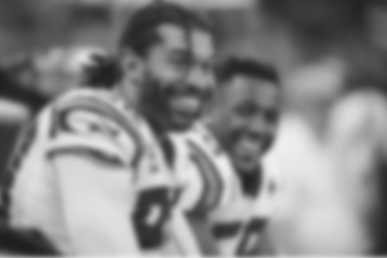 Thomas Davis and Julius Peppers talk on the sidelines against the New Orleans Saints at Mercedes-Benz Superdome on Sunday, December 30, 2018.