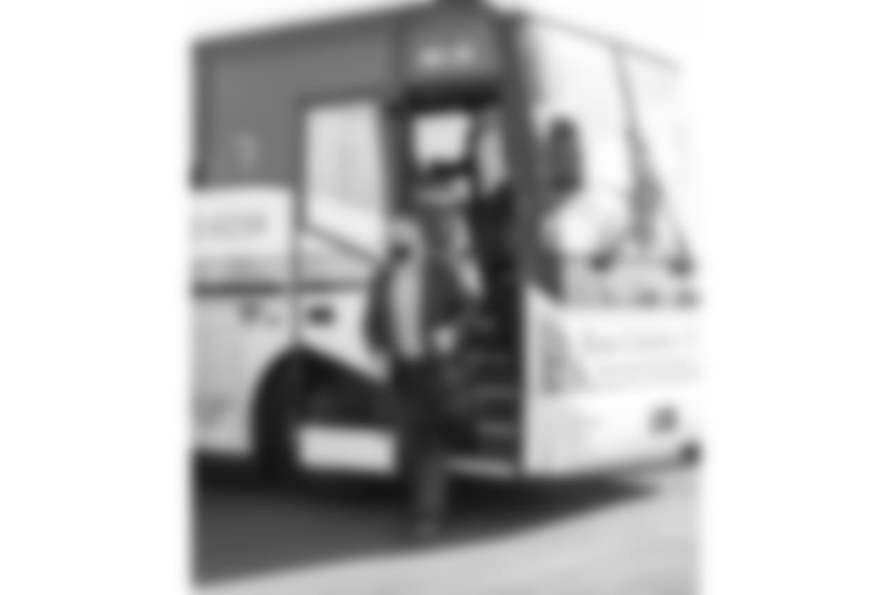 TravelNola03