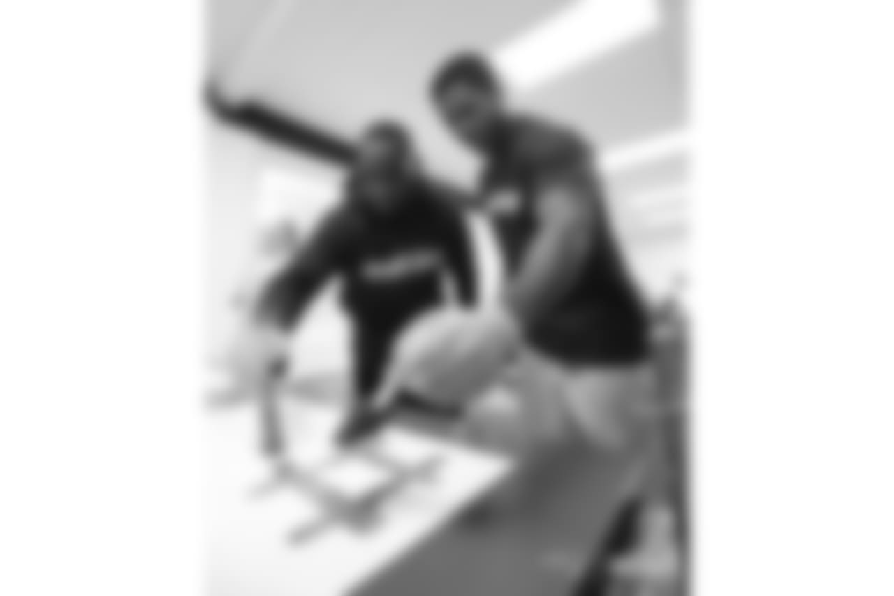 091818-PGBuild_EJA047-watermarked