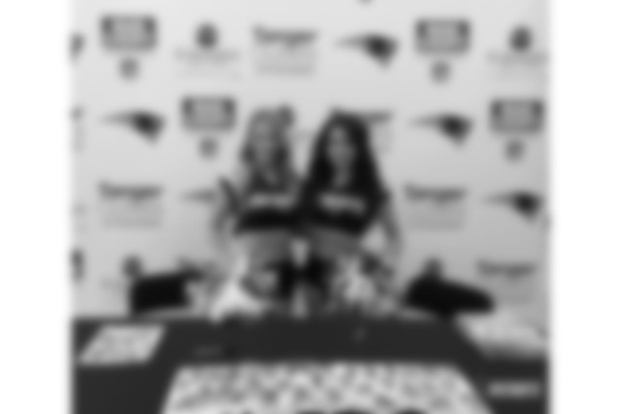 Melissa and Brooke visiting Foxwoods
