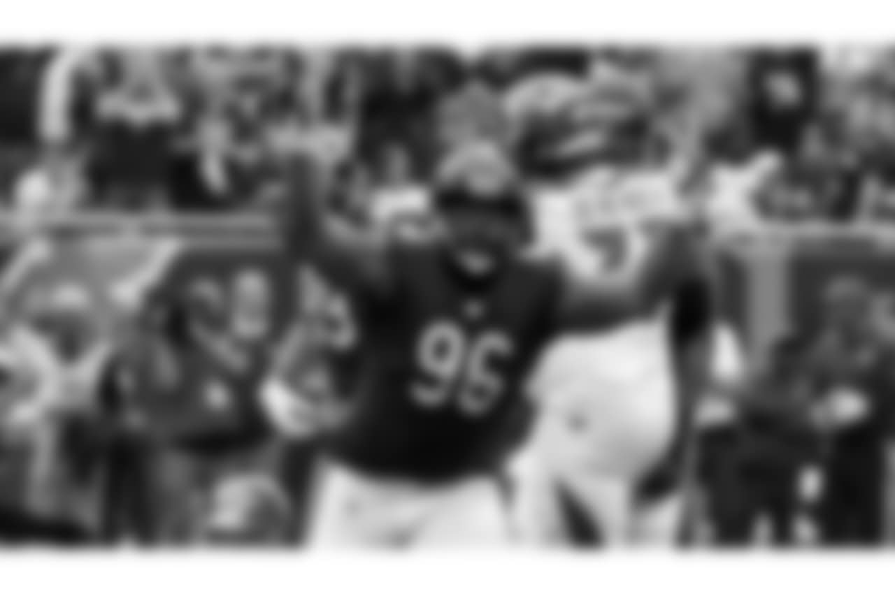 Akiem Hicks, DL – Hicks spent one season in New England but has really seen his career blossom in Chicago as a disruptive defensive lineman. He ranks second on the Bears with three sacks and is a major challenge for a Patriots offensive line that’s been very good to date.