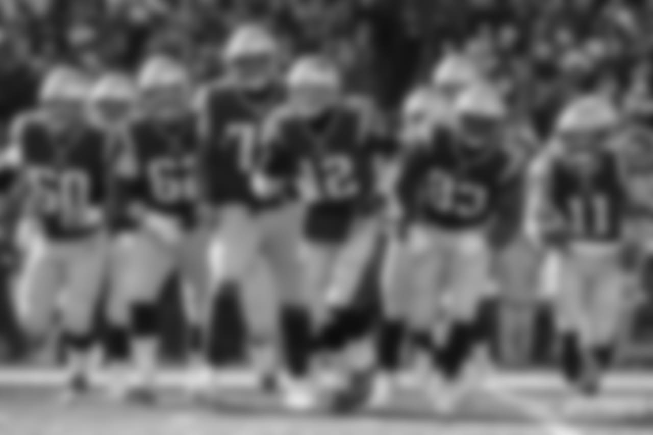 David Andrews, Joe Thuney, Trent Brown, Tom Brady, Dwayne Allen and Julian Edelman