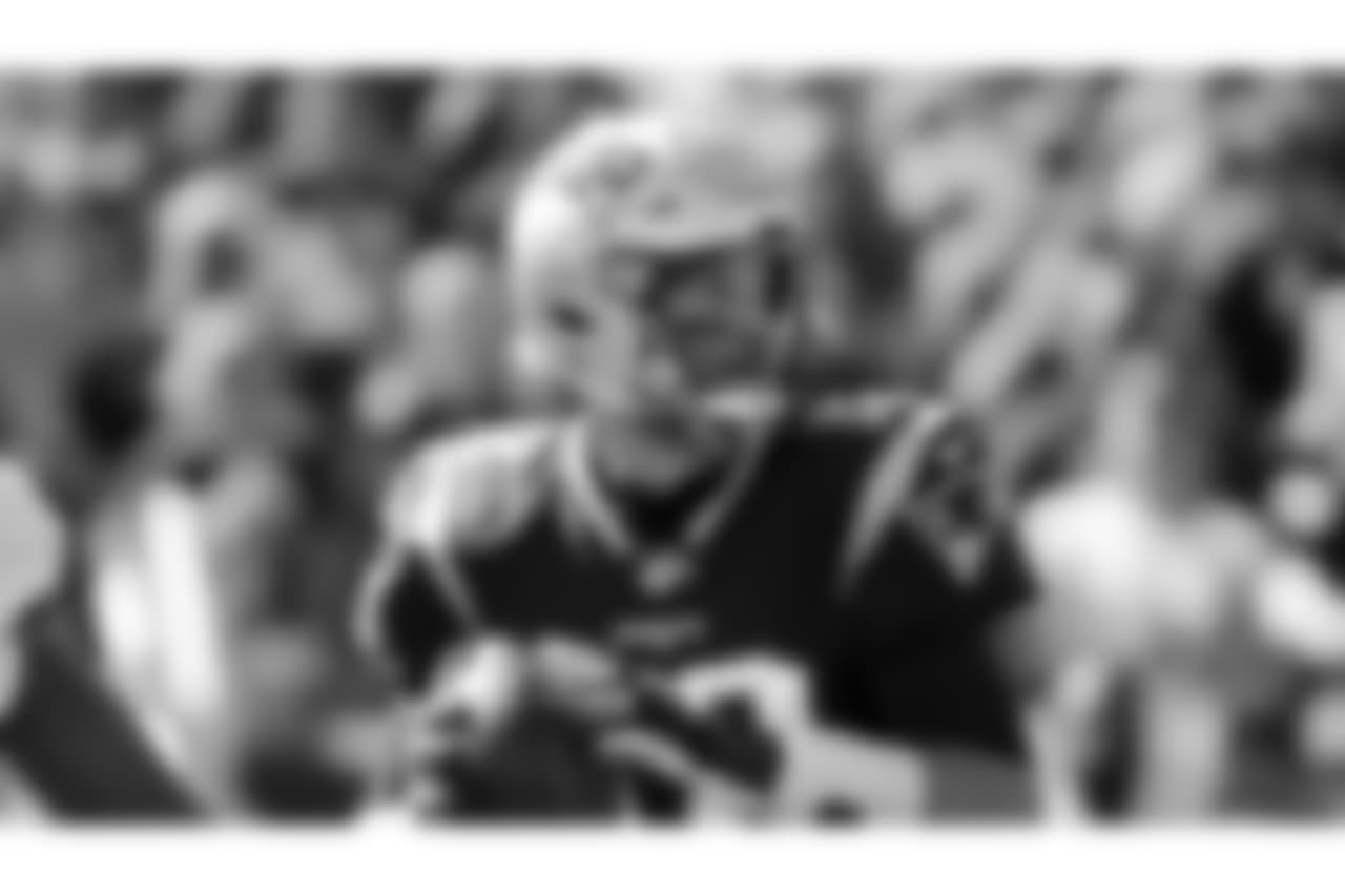**Tom Brady** – TB12 gets his favorite weapon back with the expected return to action for Julian Edelman. That should inject a new life into the passing attack, but Brady must be on his toes against a Colts pass rush that’s notched 17 sacks in just four games.
