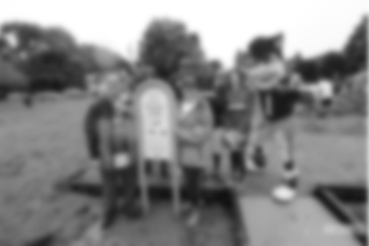 091818-PGBuild_EJA208-watermarked
