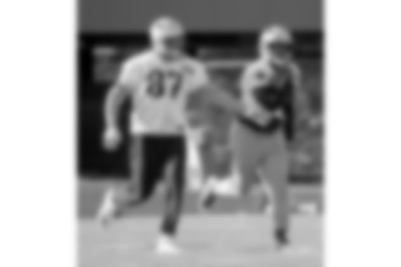 Rob Gronkowski and Stephen Anderson
