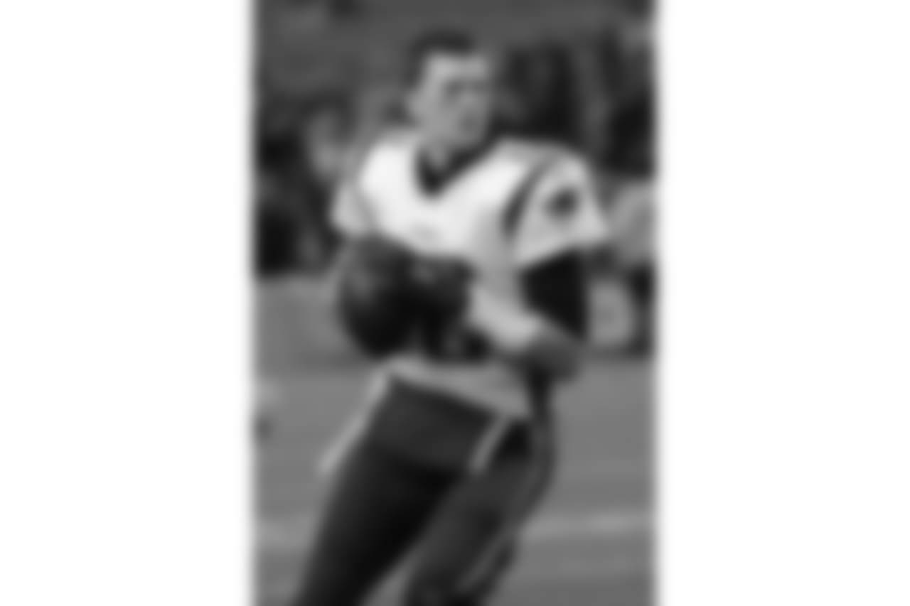New England Patriots quarterback Tom Brady (12) warms up before an NFL football game against the Pittsburgh Steelers in Pittsburgh, Sunday, Dec. 16, 2018. (AP Photo/Don Wright)