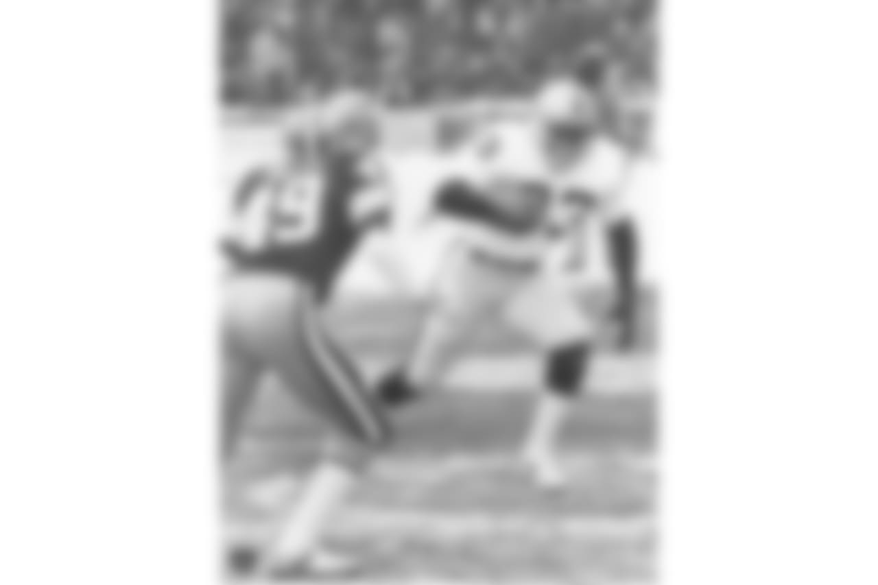 A look back at the Raiders 1980 AFC Divisional Playoff game against the Cleveland Browns, which came to be known as Red Right 88 because of the infamous passing play called by the Browns that led to a Raiders interception, and thus secured their win and advancement to Super Bowl XV against the Philadelphia Eagles.