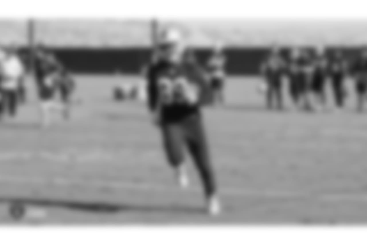 Oakland Raiders wide receiver Amari Cooper (89) on the field for practice at the Oakland Raiders Practice Facility, Thursday, October 11, 2018, in Alameda, California.