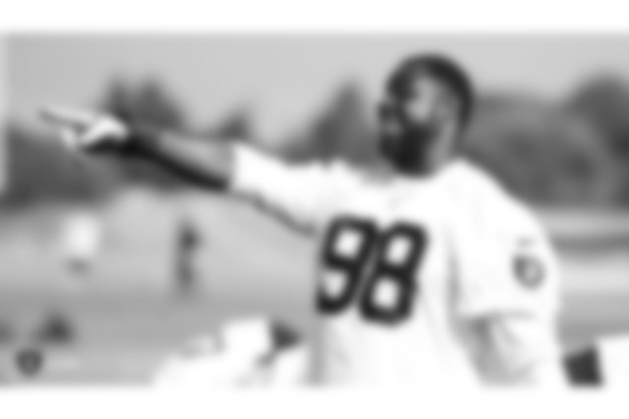 Oakland Raiders defensive tackle Frostee Rucker (98) on the field for practice at the Oakland Raiders Practice Facility, Thursday, October 25, 2018, in Alameda, California.