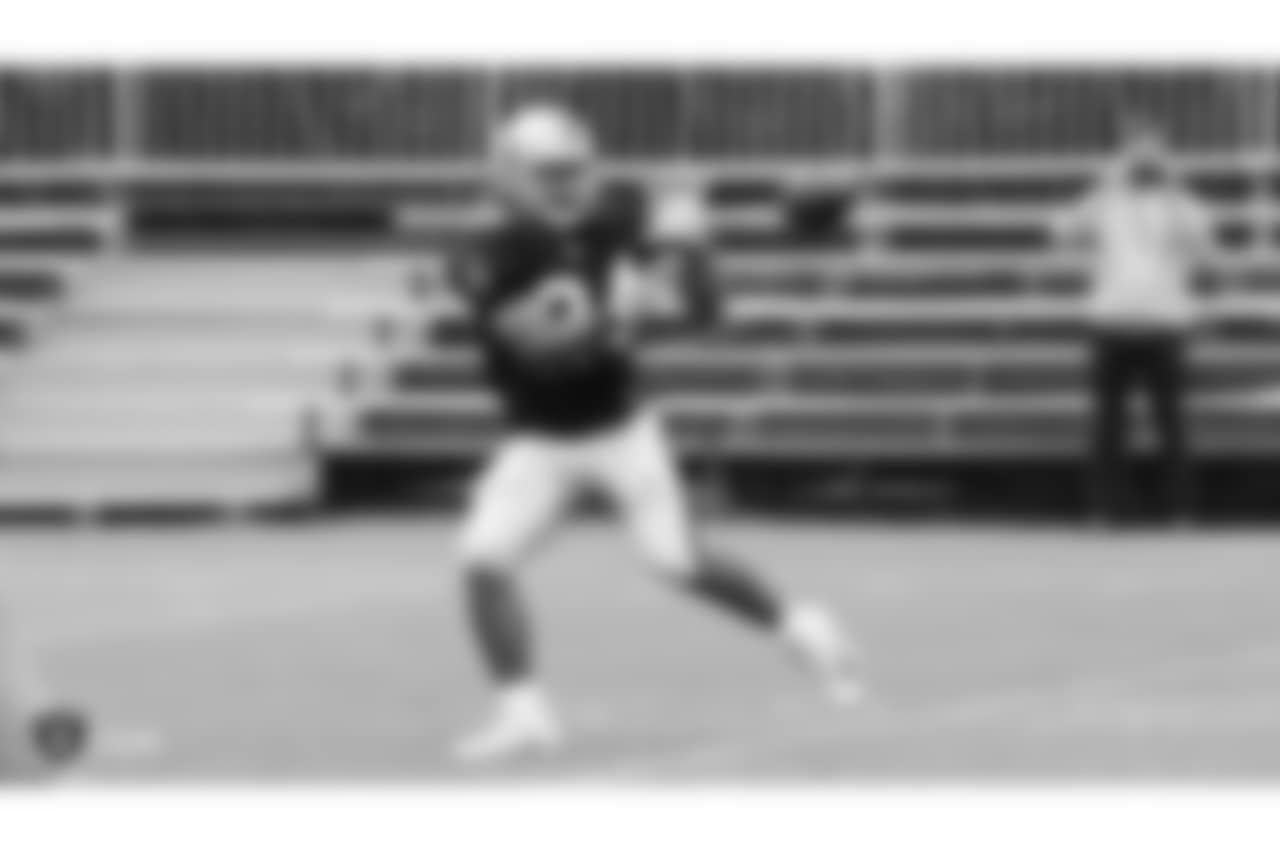 Oakland Raiders running back Chris Warren III (34) on the field for practice at 2018 Training Camp at The Oakland Raiders Napa Valley Training Complex, Tuesday, August 14, 2018, in Napa, California.