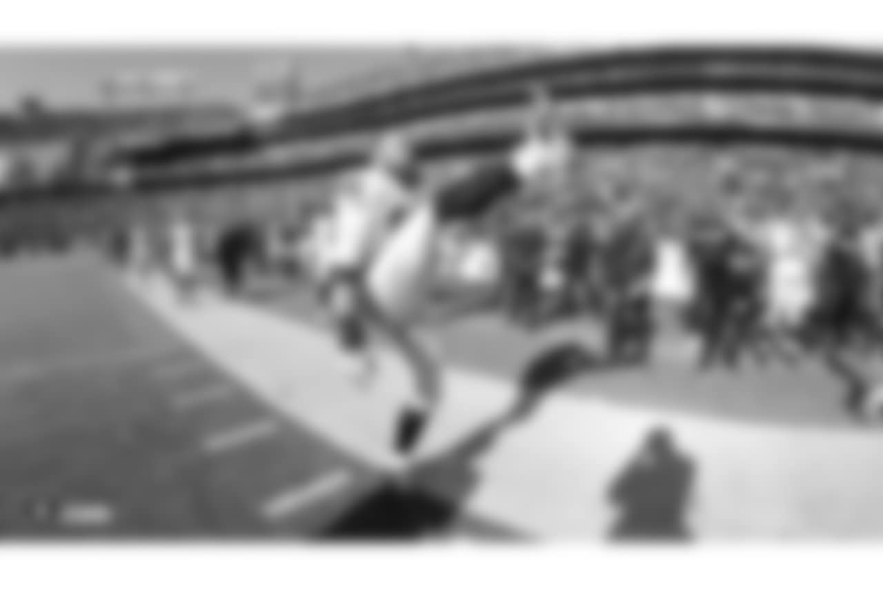 The Oakland Raiders regular season game against the Baltimore Ravens at M&T Bank Stadium, Sunday, November 25, 2018, in Baltimore, Maryland.
