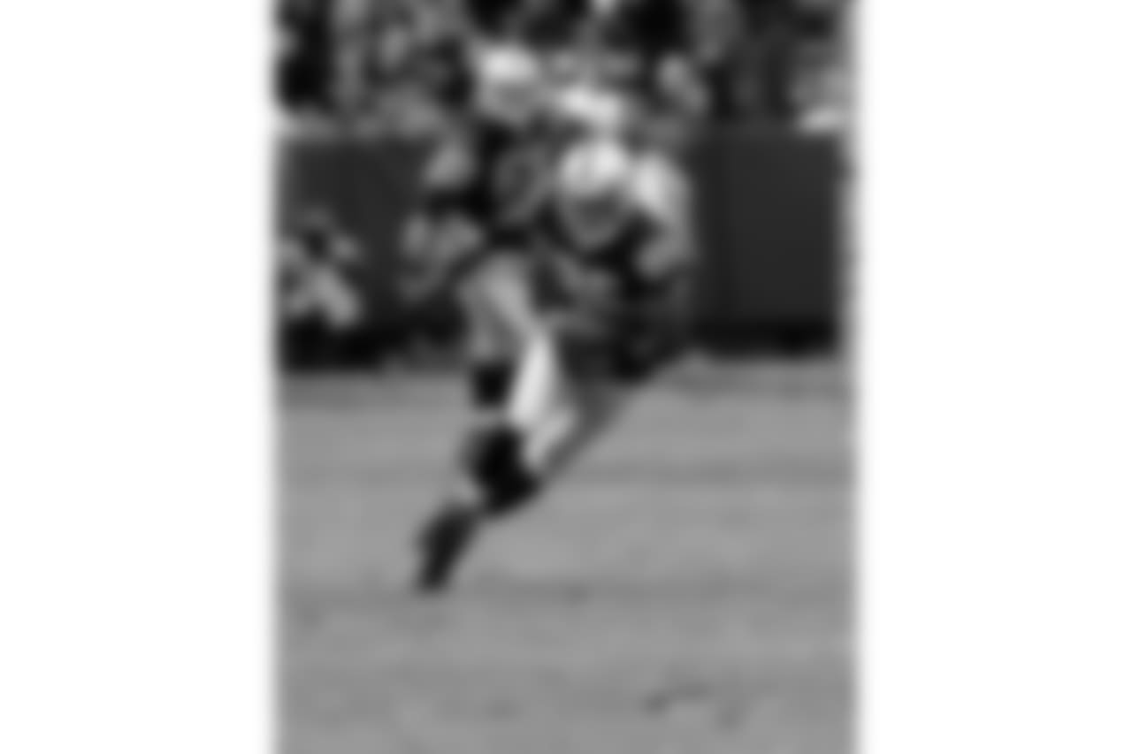 WR Darrius Heyward-Bey totaled 69 yards.