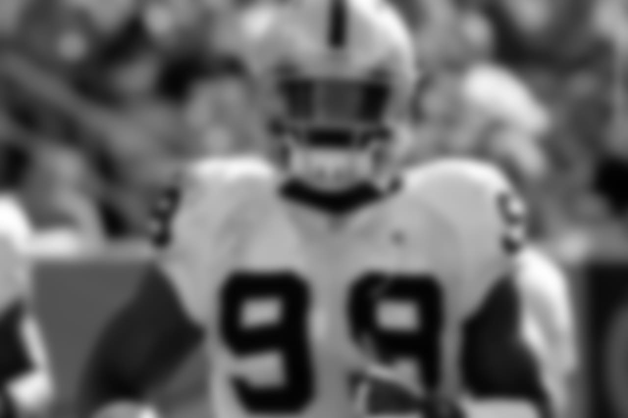 DE Lamarr Houston