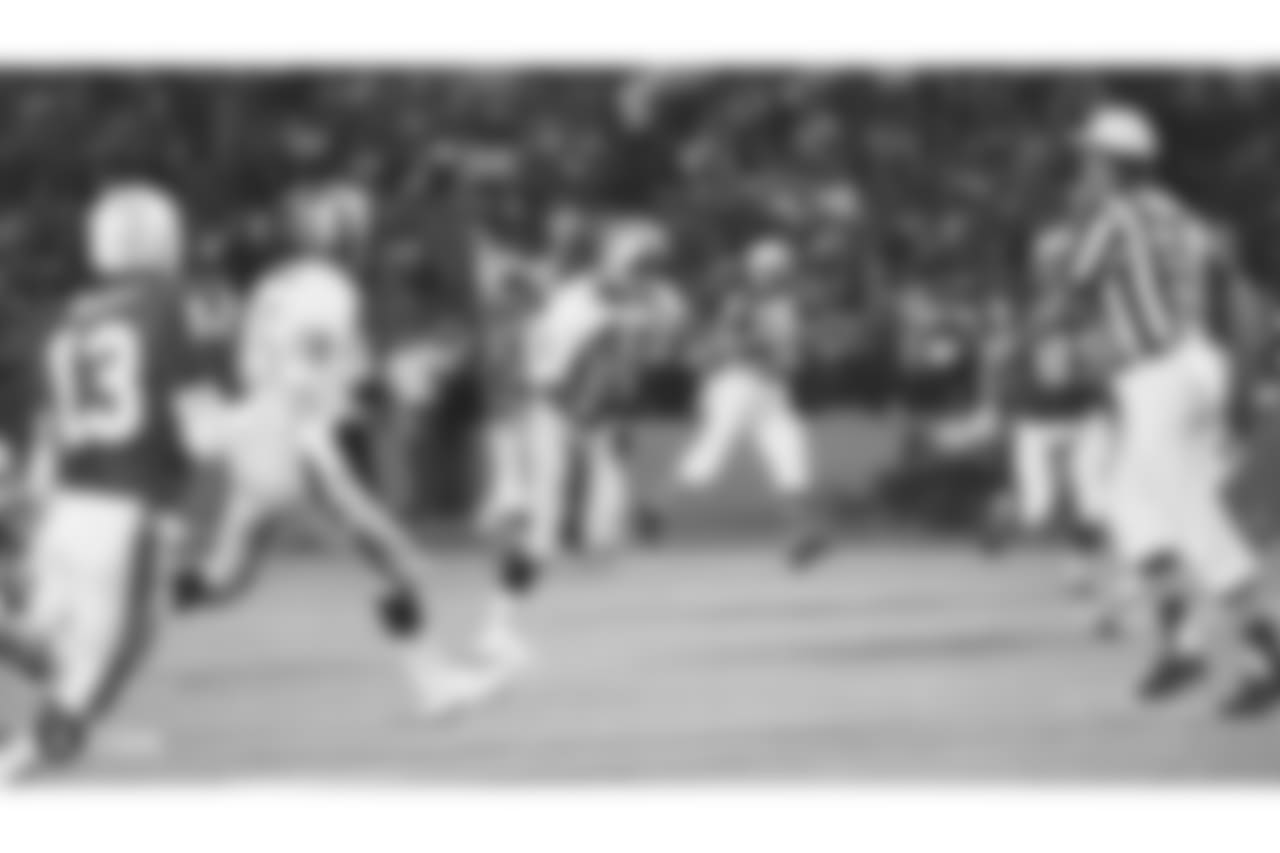 Warren Wells was a wide receiver for the Raiders from 1967 to 1970 and had 42 starts, catching 156 passes for 3,634 yards and 42 touchdowns.