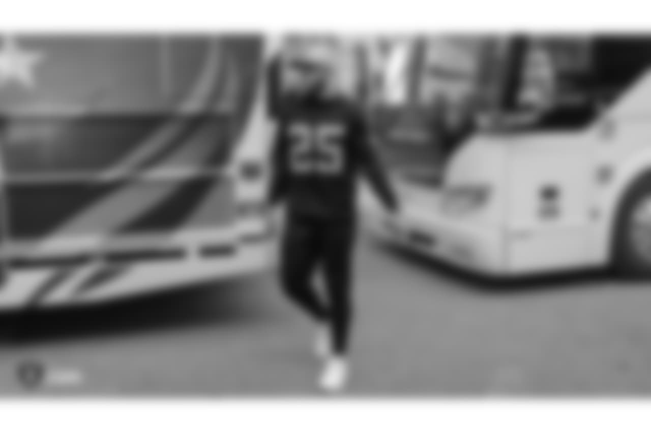 Oakland Raiders safety Erik Harris (25) arrives to the field for a walk through at Bladium Sports & Fitness, Thursday, November 15, 2018, in Alameda, California.