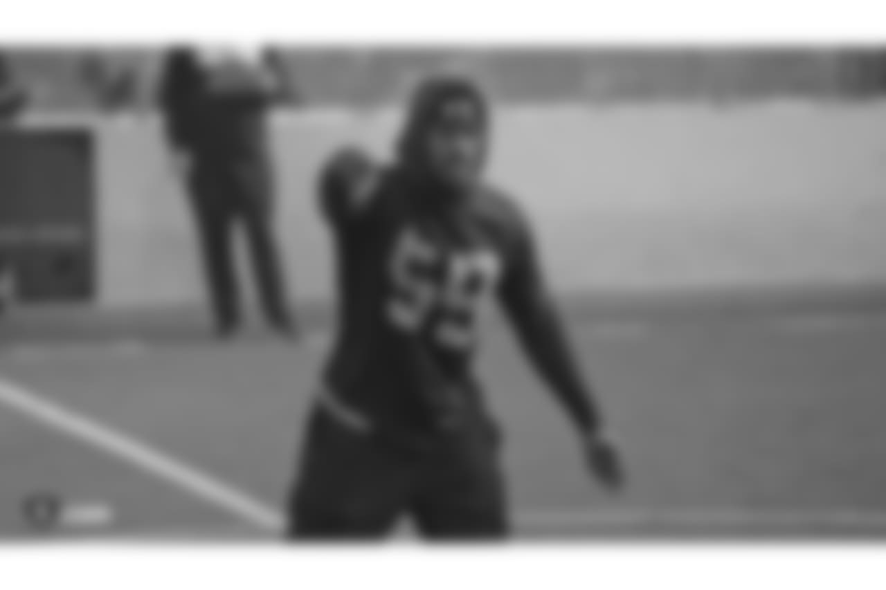 Oakland Raiders linebacker Tahir Whitehead (59) on the field for a walk through at Bladium Sports & Fitness, Friday, November 16, 2018, in Alameda, California.