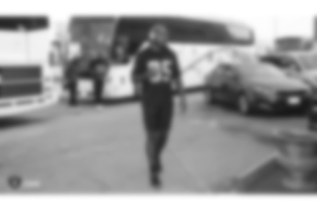 Oakland Raiders defensive end Fadol Brown (95) arrives to the field for a walk through at Bladium Sports & Fitness, Friday, November 16, 2018, in Alameda, California.