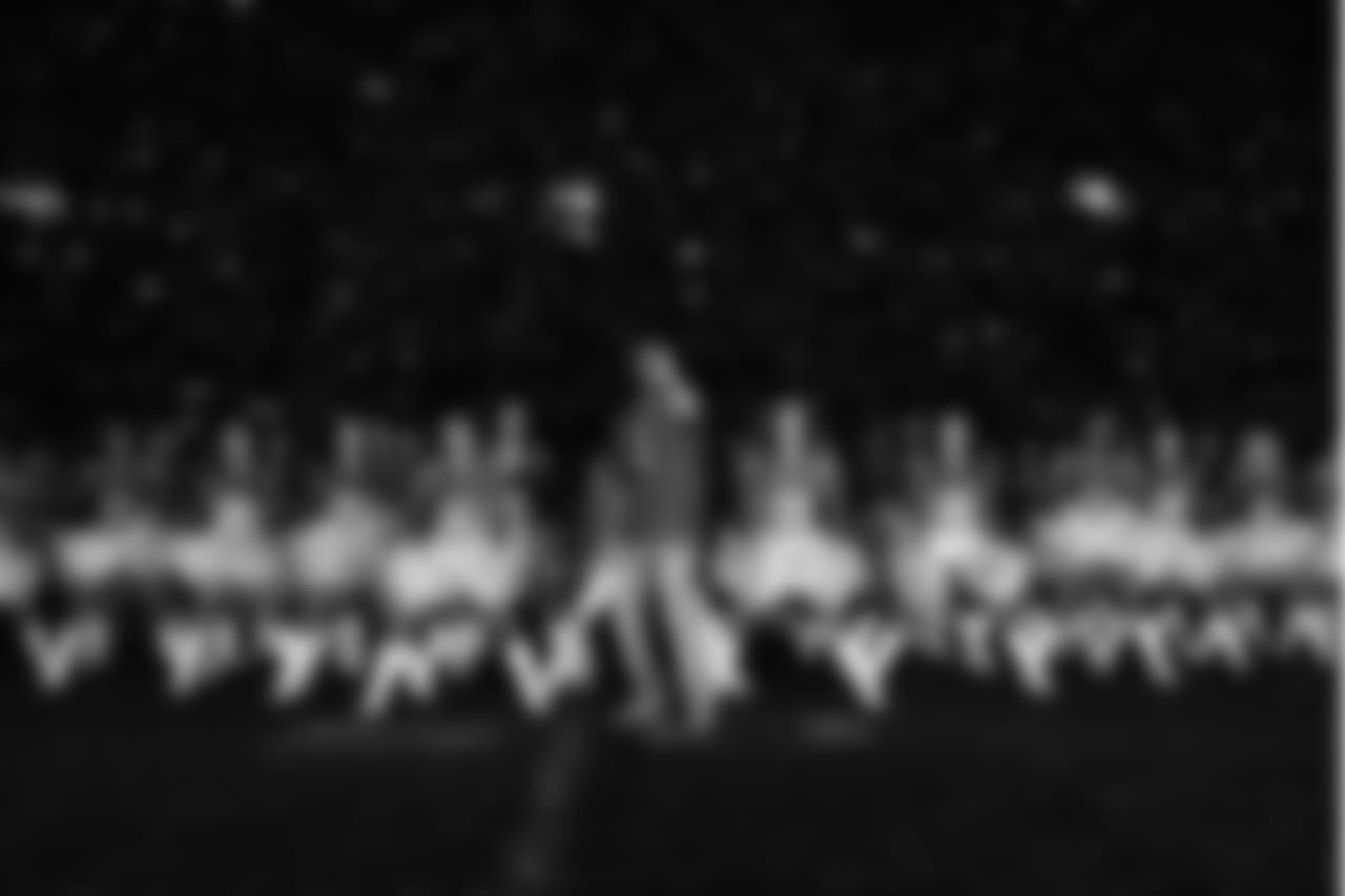 1D2B9083