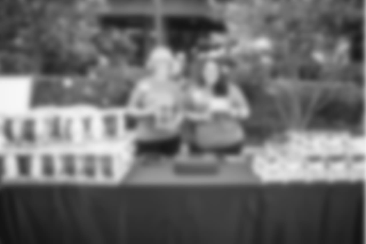 The Los Angeles Rams partner with The Make A Wish Foundation Tri Counties to host a Night for Wishes event at the North Ranch Country Club in Westlake Village, Calif on October 8th, 2018 (Hiro Ueno/Rams).