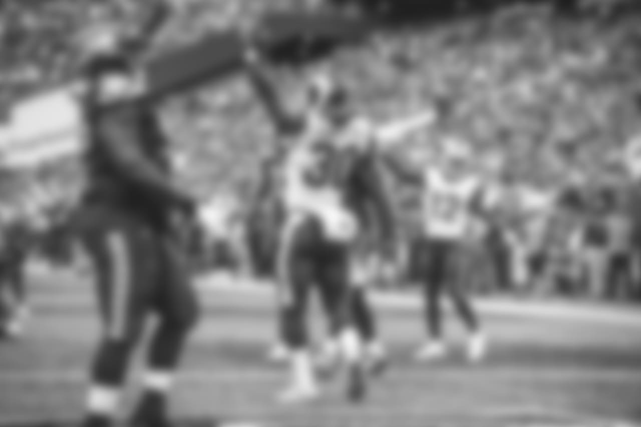 181007_Rams_Seahawks_DB_Social2