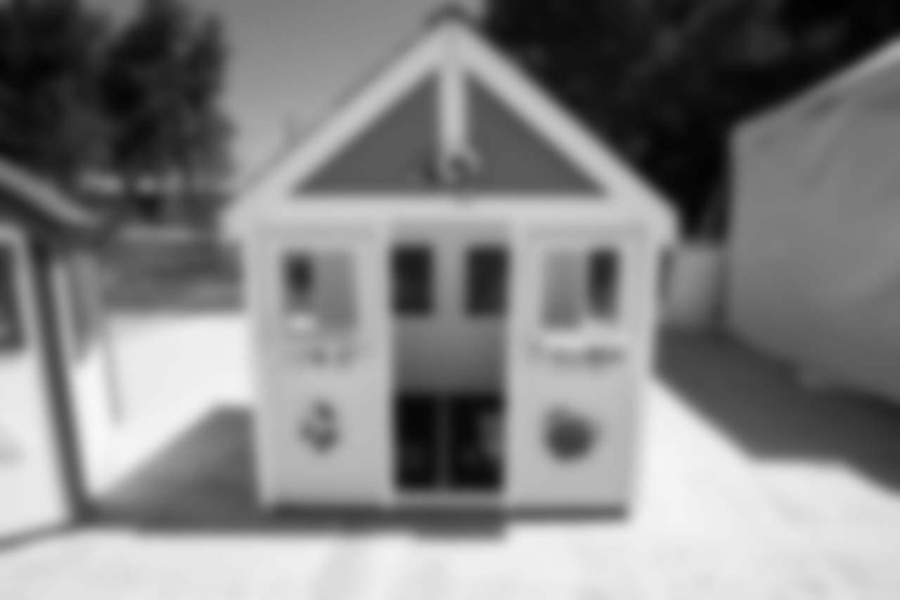 The Los Angeles Rams partner with Habitat for Humanity Orange County to build playhouses to be auctioned off at practice at The University of California Irvine in Irvine, CA on 8/3/2018. (Rams/Hiro Ueno)