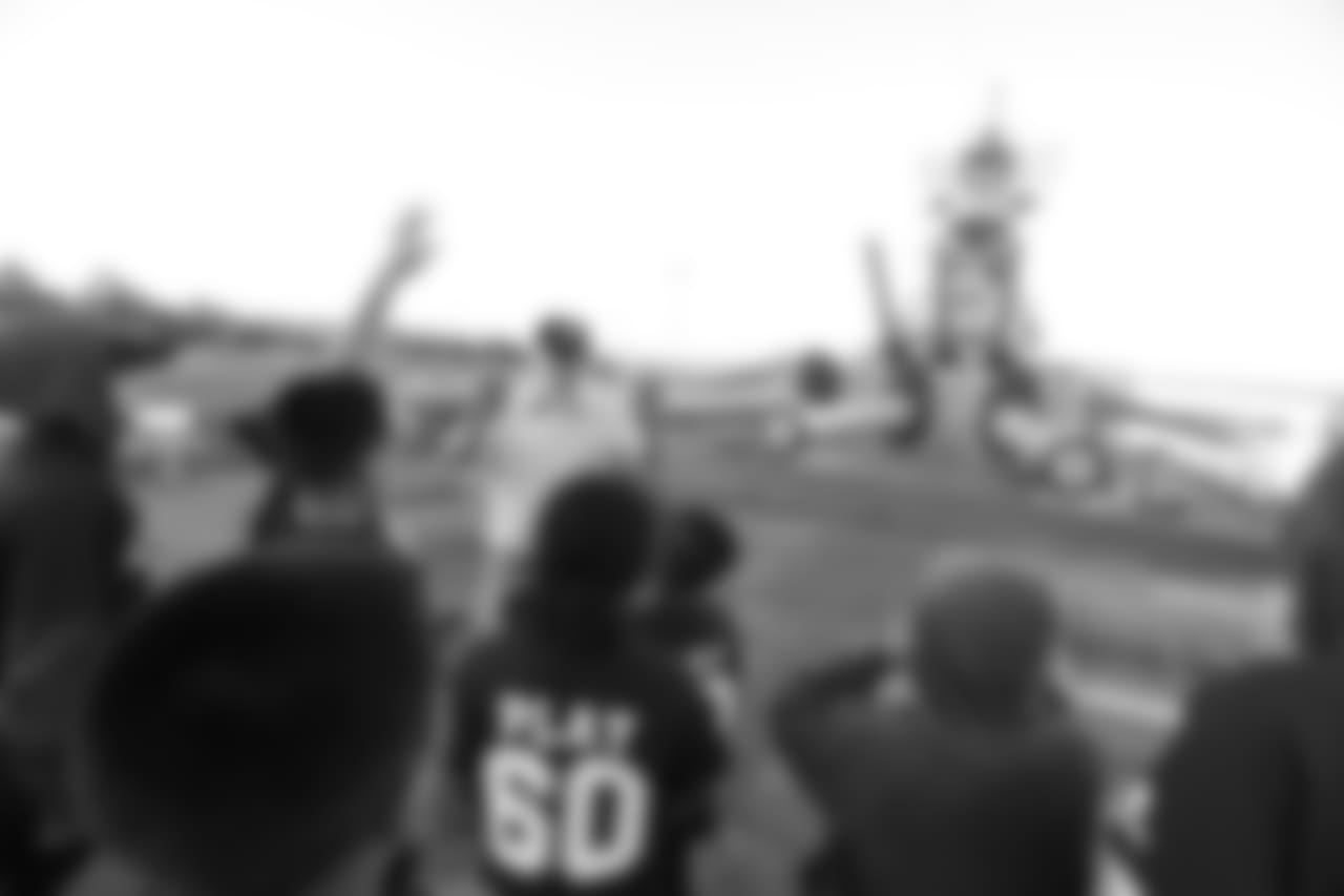 As part of Salute to Service Week, the Los Angeles Rams host approximately 150 youths for a Play 60 event on the USS IOWA Battleship along with USO volunteers to encourage participants to be physically active for 60 minutes a day. Participants take a tour of the USS IOWA Battleship museum. Wednesday, November 08, 2018, Los Angeles, CA. (Will Navarro/Rams)
