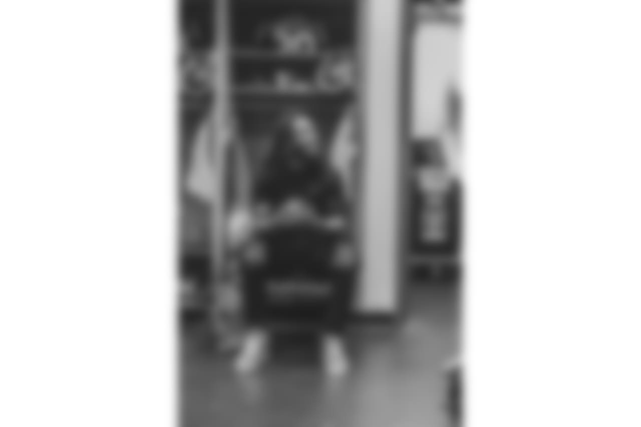 JL7_1183