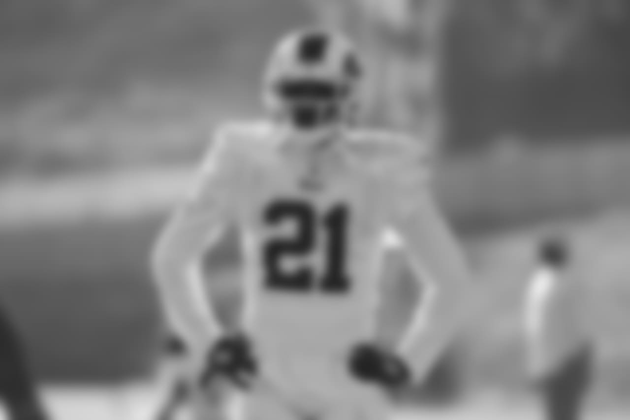 180609_Rams_Practice_DB008