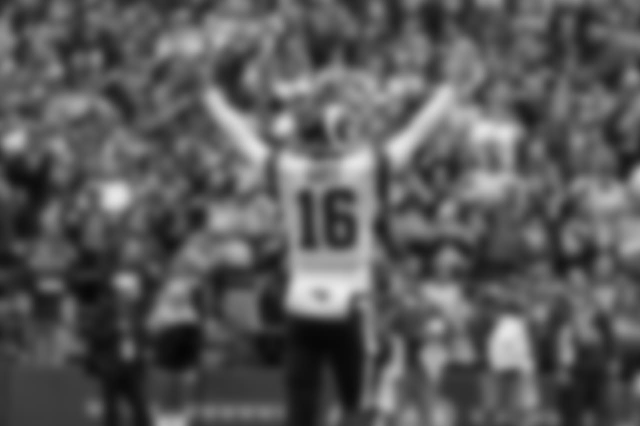 Quarterback (16) Jared Goff of the Los Angeles Rams faces off against the Seattle Seahawks during the Rams 33-31 victory over the Seahawks in an NFL Week 5 football game at CenturyLink Field, Sunday, October 7, 2018, in Seattle, WA. (Will Navarro/Rams)